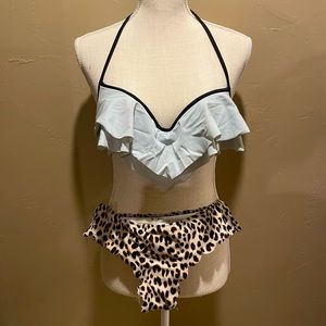 Victoria’s Secret Pink bikini